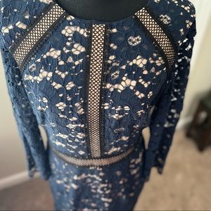 Vince Camuto Midi dress Size 8